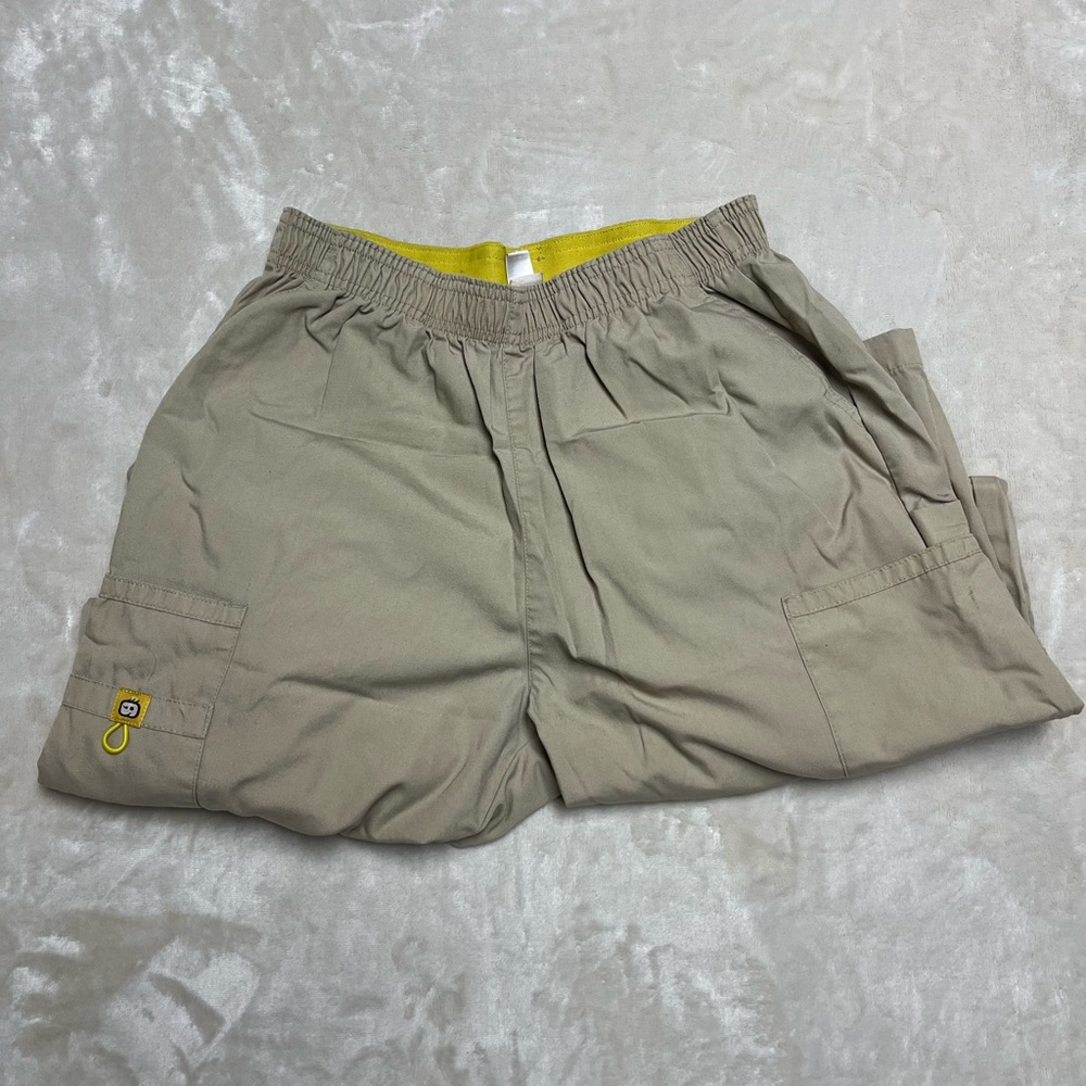Women's Cherokee Khaki Cargo Scrub Pants - Picture 3 of 5